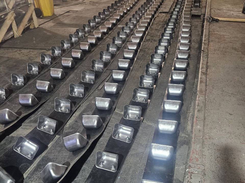 Готовая лента с норийными ковшами