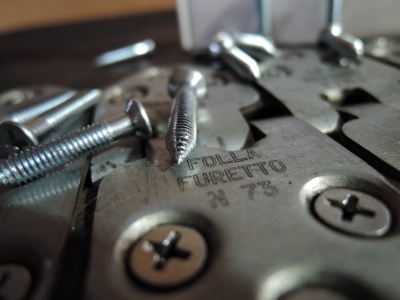 Механический шарнирно-винтовой соединитель Folla Furetto N 73